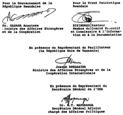 Les signataires du Protocole d'accord sur l'intégration des Forces armées